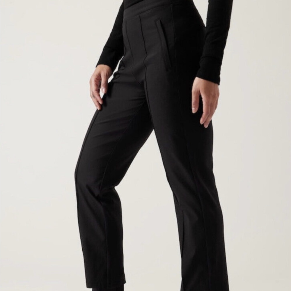 Athleta Women's Black Headlands Hybrid Pant
